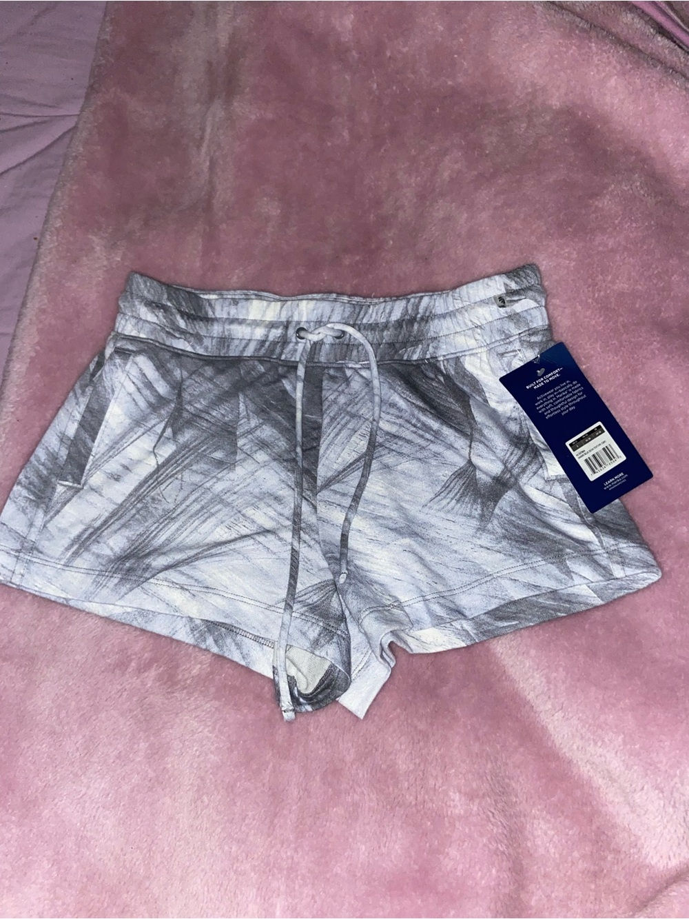 Marika NWT Women’s Gray Palm-Print Lounge Shorts - Lightweight Drawstring S